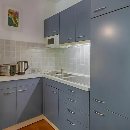 Apartment Rugana - Budget 1-raum Mit Terrasse A10 *